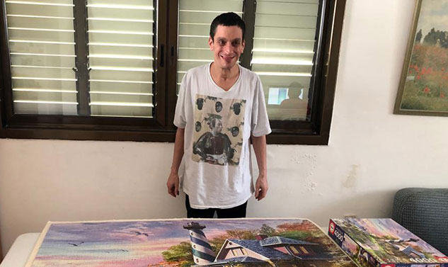 Erez, resident of Israel Elwyn's Supported Living Service, Herzliya